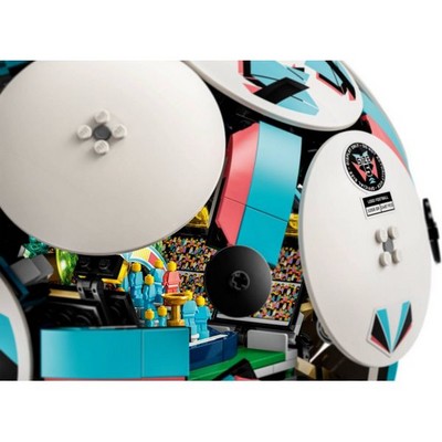 LEGO Editions Ball with Stadium Inside (43019) - фото 101740