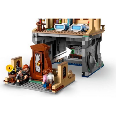 LEGO Harry Potter TM Hospital Wing (76463) - фото 101771