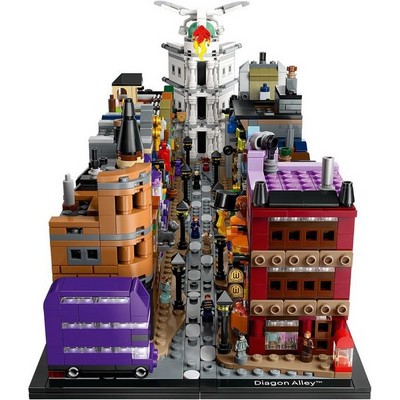 LEGO Harry Potter TM Wizarding Shops (76444) - фото 101793