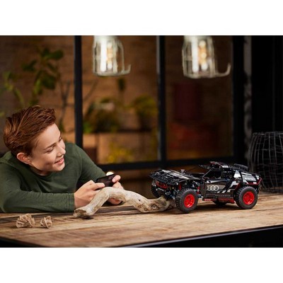 LEGO Technic Audi RS Q e-tron (42160) - фото 102029