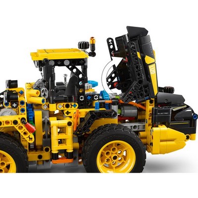 LEGO Technic Volvo Electric Wheel Loader (42209) - фото 102111