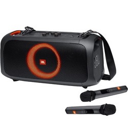 JBL PartyBox On-The-Go с двумя микрофонами