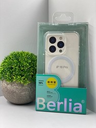 Чехол пластиковый с силиконовыми бортами Berlia magnetic case iPhone 16 Pro (6.3") прозрачный